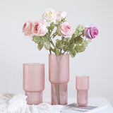 grand vase en verre rose