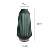 Vase en verre dépoli