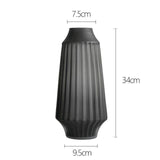 Vase en verre dépoli