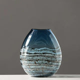 Vase en verre soufflé bleu